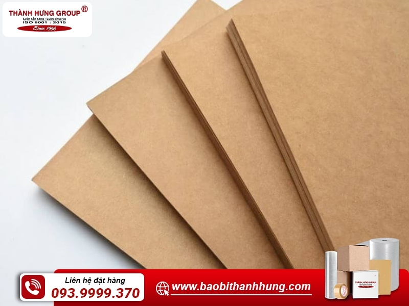 Nguyên liệu làm giấy mặt thùng carton.