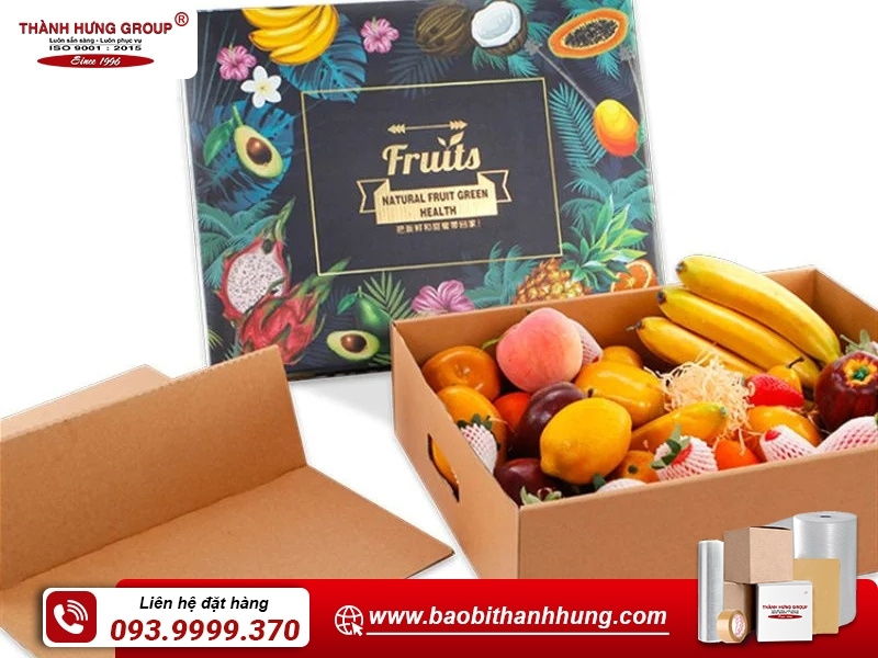 Thùng carton đựng trái cây.