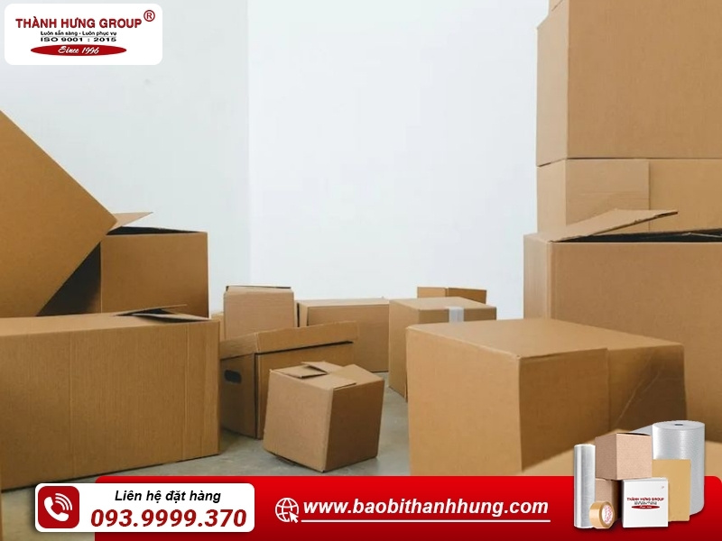 Vật liệu chính là thùng carton