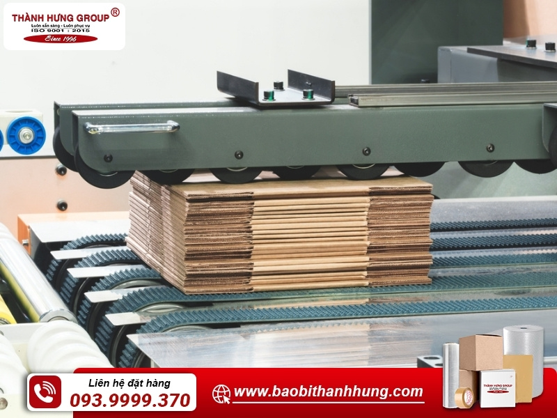 Nhà máy sở hữu nhiều máy móc hiện đại